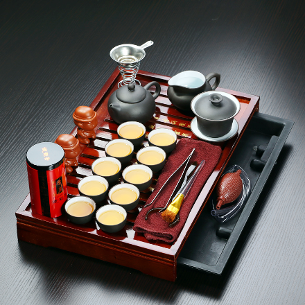 מערכת דרגון להגשת תה נוסח סין כולל שולחן כפול. צ'יינה באי