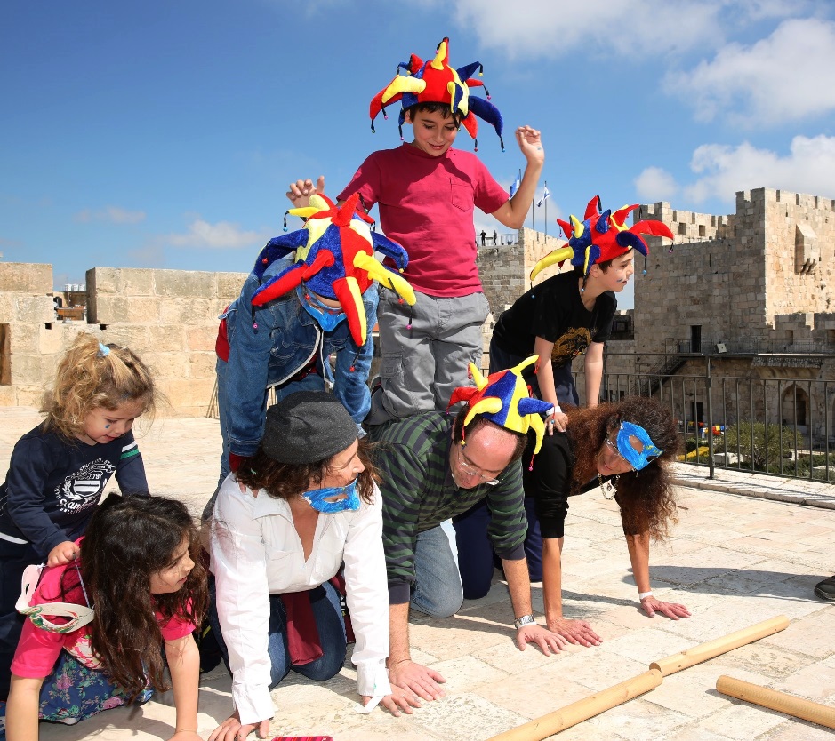 מרוץ משפחות פורימי של מוזיאון מגדל דוד. צילום עודד אנטמן